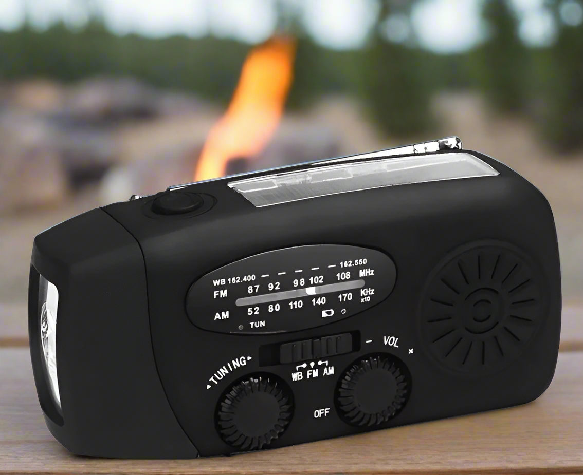 Emergency Survival Portable Radio Kit Charging Power Hub with Solar Power Flashlight